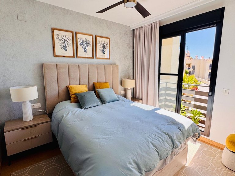 Apartment for Sale in Selwo, Malaga 12