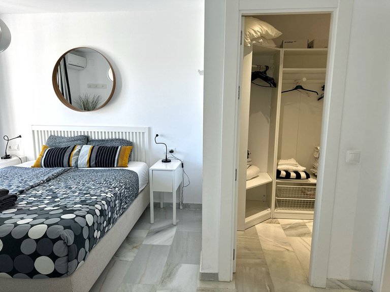 Apartment for Sale in Fuengirola, Malaga 12