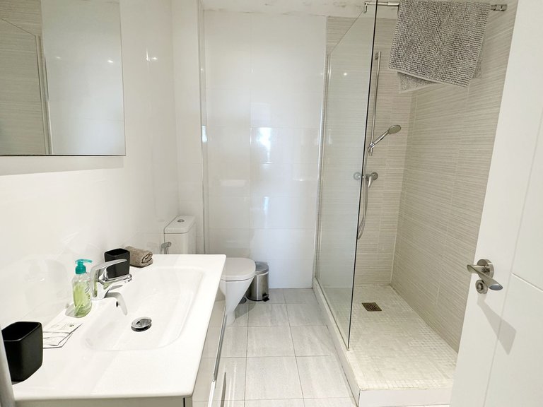 Apartment for Sale in Fuengirola, Malaga 20