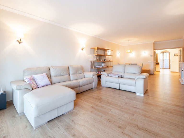 Apartment for Sale in Puerto Banús, Malaga 2