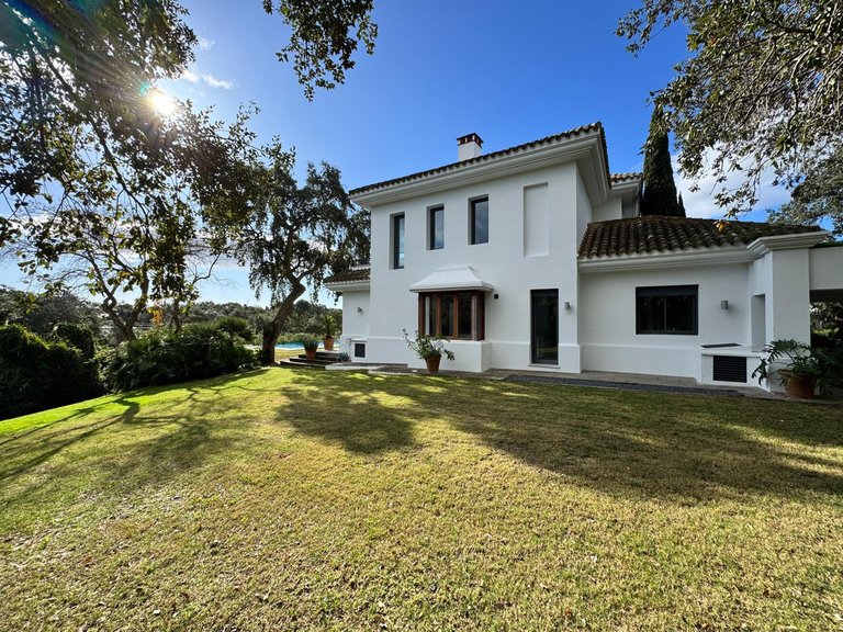 Villa for Sale in Sotogrande, Cadiz 13
