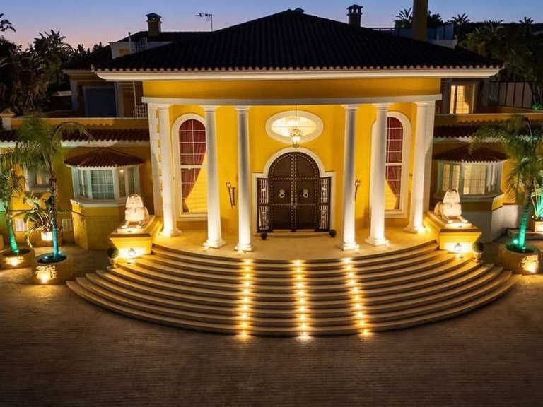 Villa for Sale in Sotogrande Alto, Cadiz 15