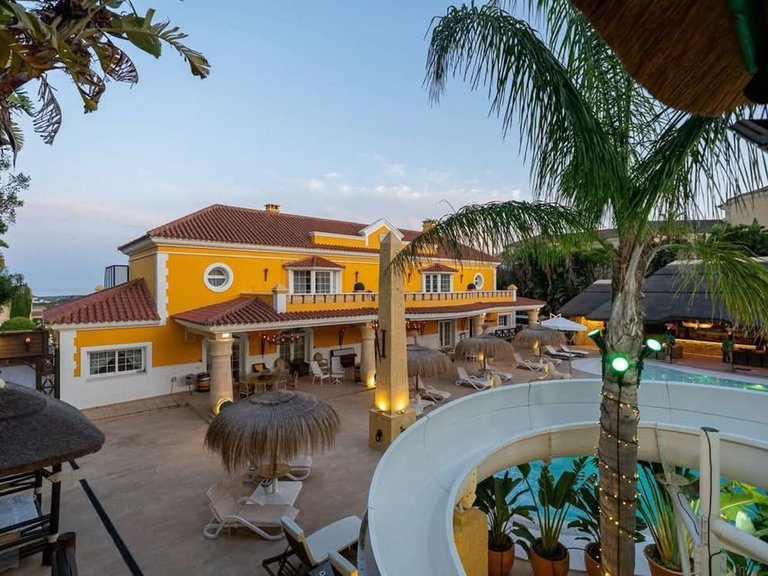 Villa for Sale in Sotogrande Alto, Cadiz 2