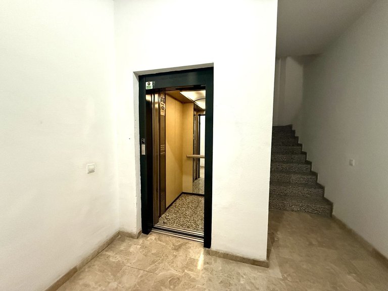 Apartment for Sale in Estepona, Malaga 30
