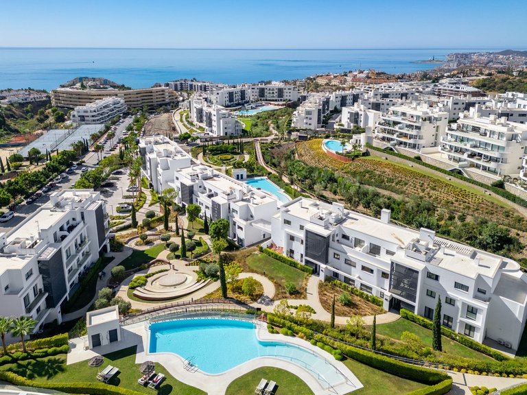 Apartment for Sale in Fuengirola, Malaga 28