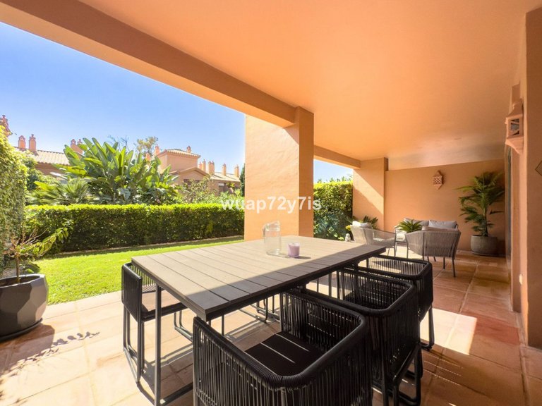 Apartment for Sale in Estepona, Malaga 10