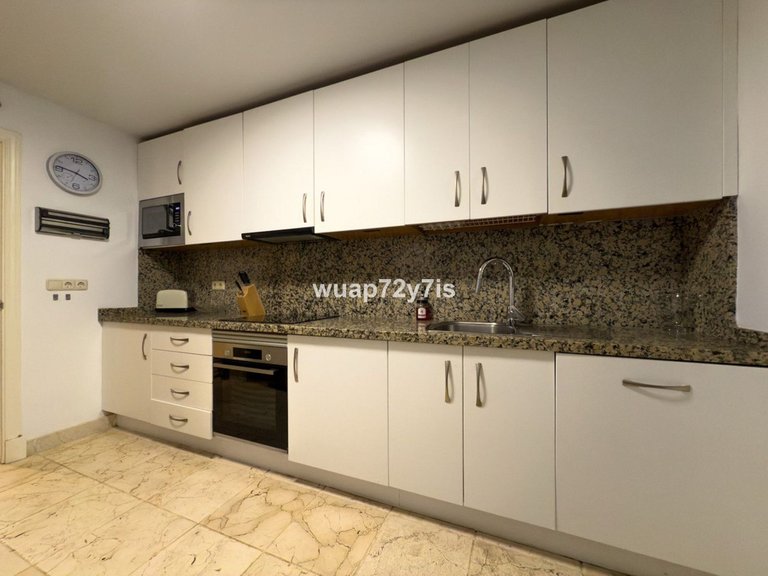 Apartment for Sale in Estepona, Malaga 14