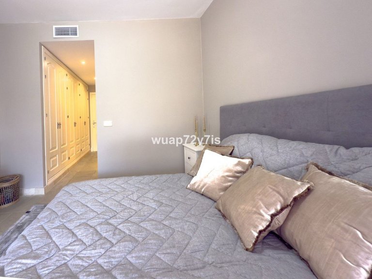 Apartment for Sale in Estepona, Malaga 20