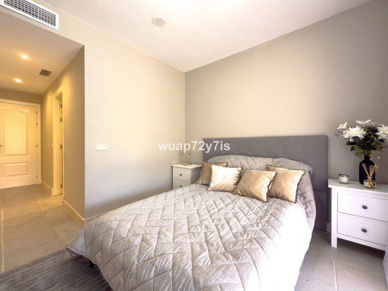 Apartment for Sale in Estepona, Malaga 21
