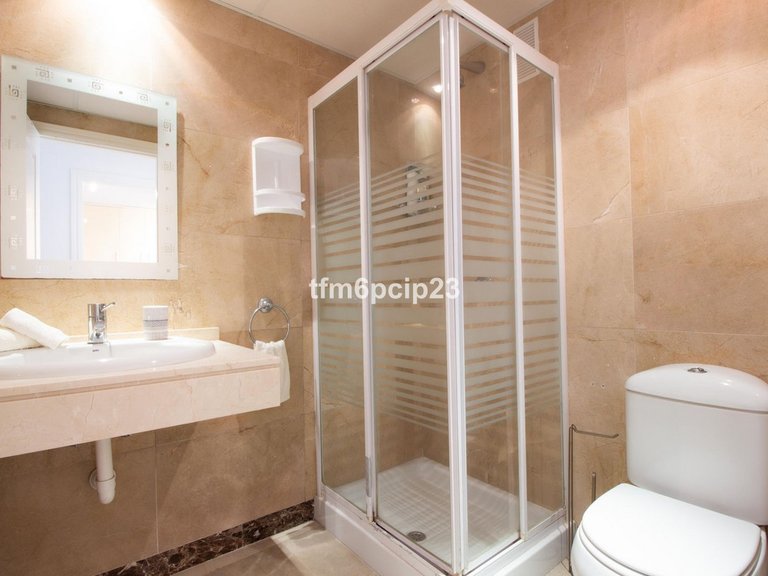 Apartment for Sale in La Duquesa, Malaga 21