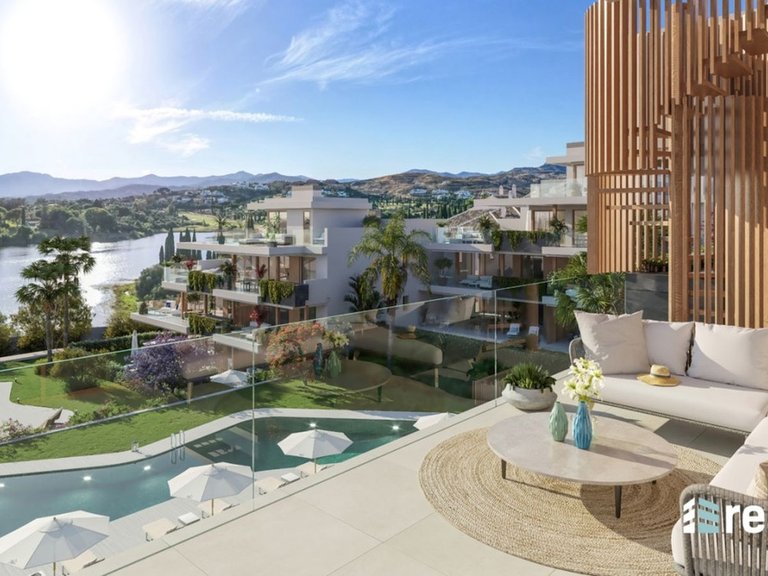 Penthouse for Sale in Estepona, Malaga 6
