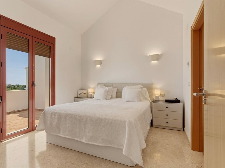 Villa for Sale in Doña Julia, Malaga 10