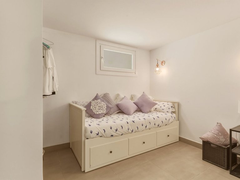 Villa for Sale in Doña Julia, Malaga 12