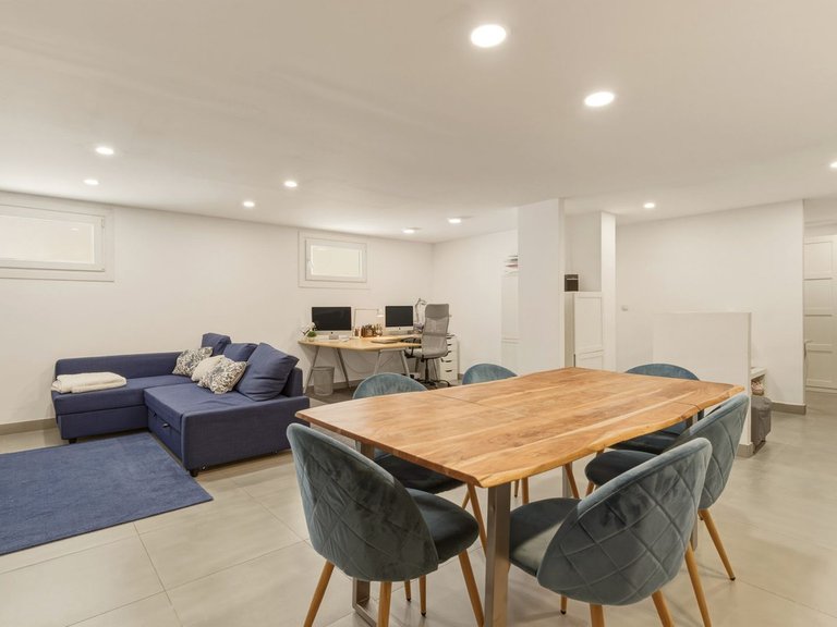 Villa for Sale in Doña Julia, Malaga 16
