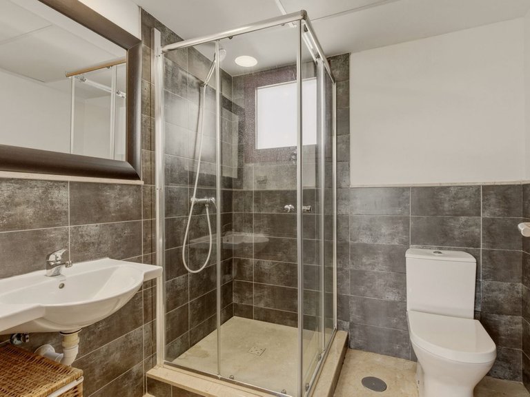 Villa for Sale in Doña Julia, Malaga 18