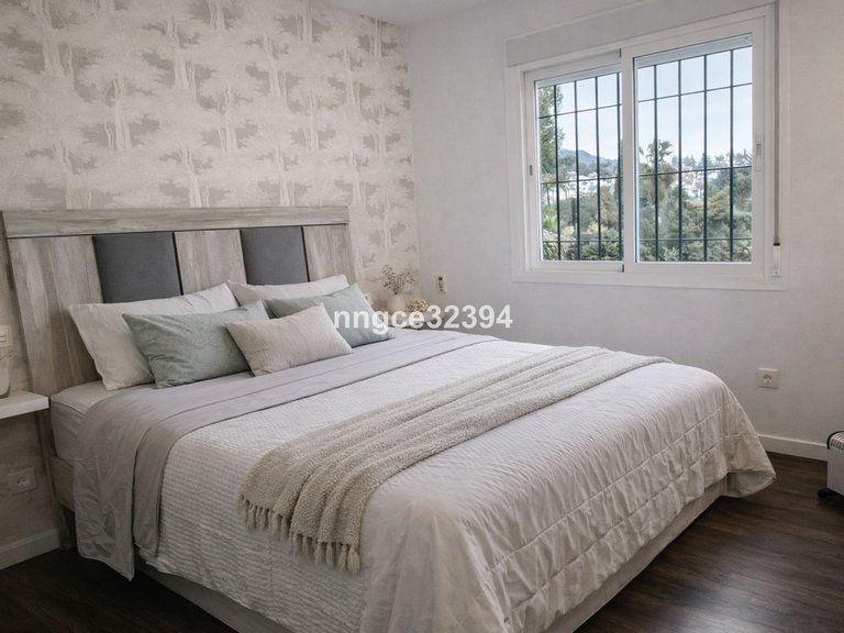 Apartment for Sale in Puerto Banús, Malaga 13