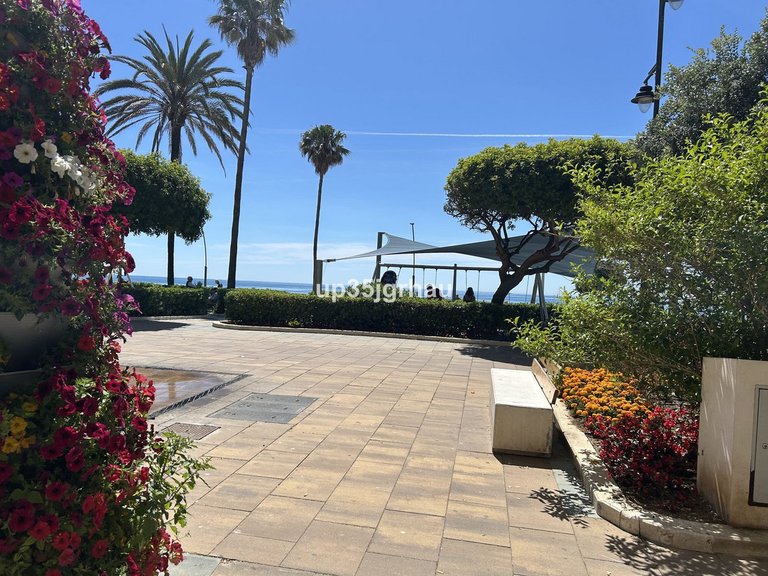 Apartment for Sale in Estepona, Malaga 1