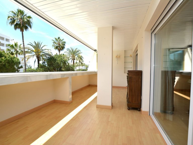 Apartment for Sale in Marbella, Malaga 11