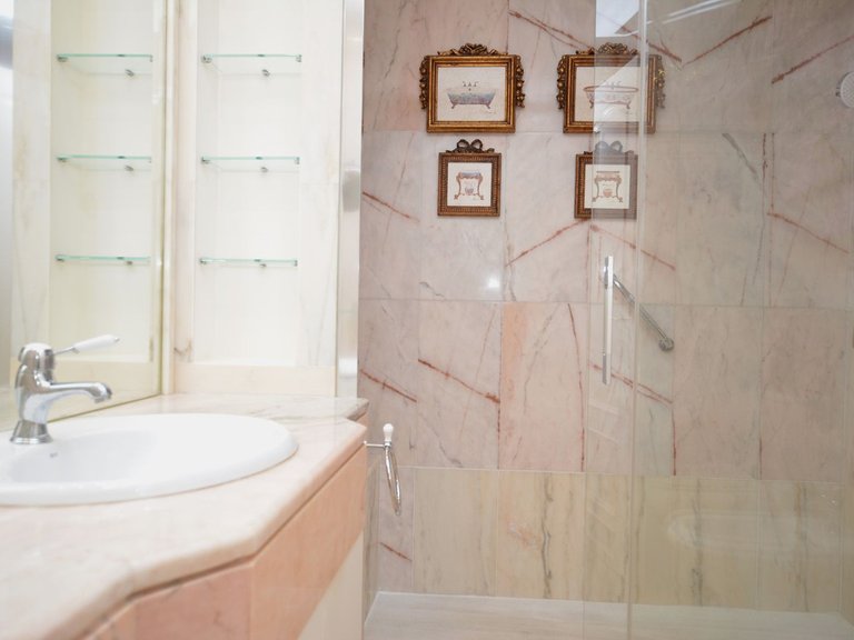 Apartment for Sale in Marbella, Malaga 14