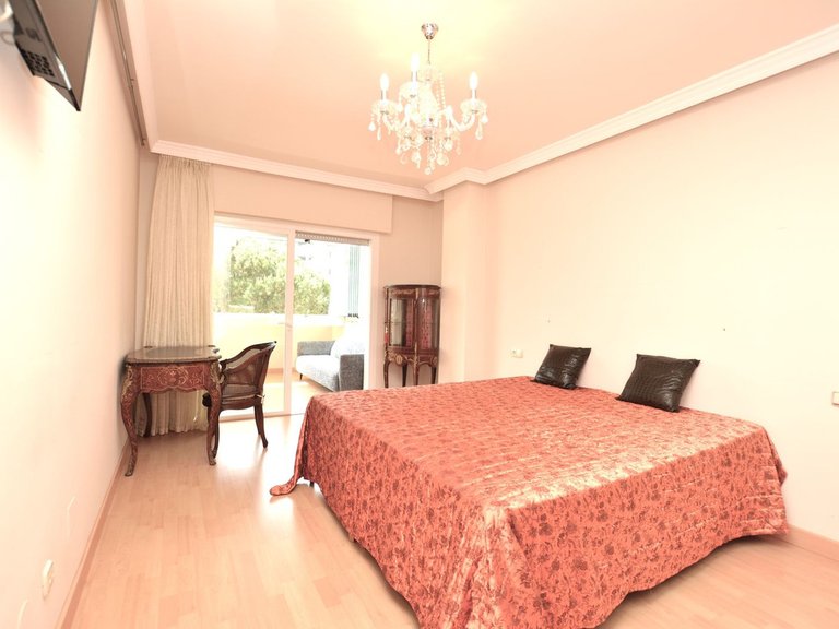 Apartment for Sale in Marbella, Malaga 19