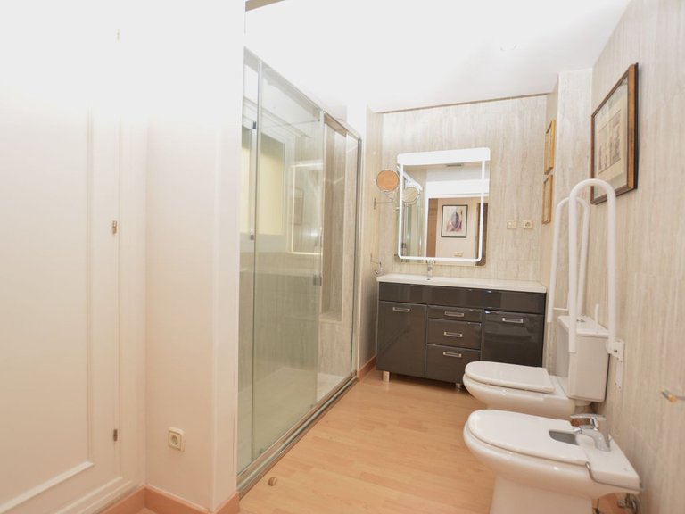 Apartment for Sale in Marbella, Malaga 24