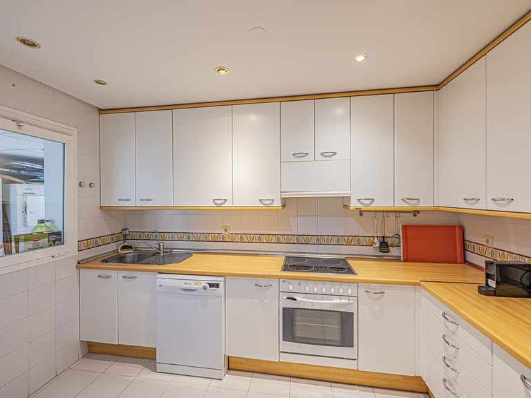 Apartment for Sale in Costalita, Malaga 26