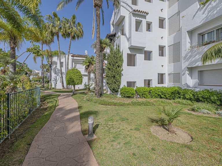 Apartment for Sale in Costalita, Malaga 29