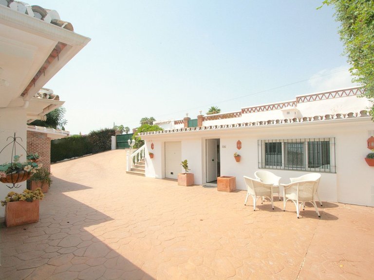 Villa for Sale in Inland Mijas Golf, Malaga 27