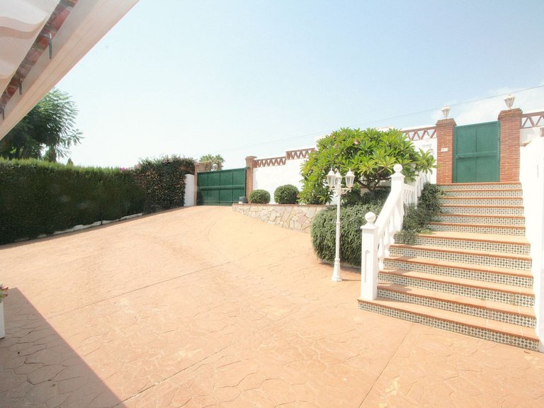 Villa for Sale in Inland Mijas Golf, Malaga 30