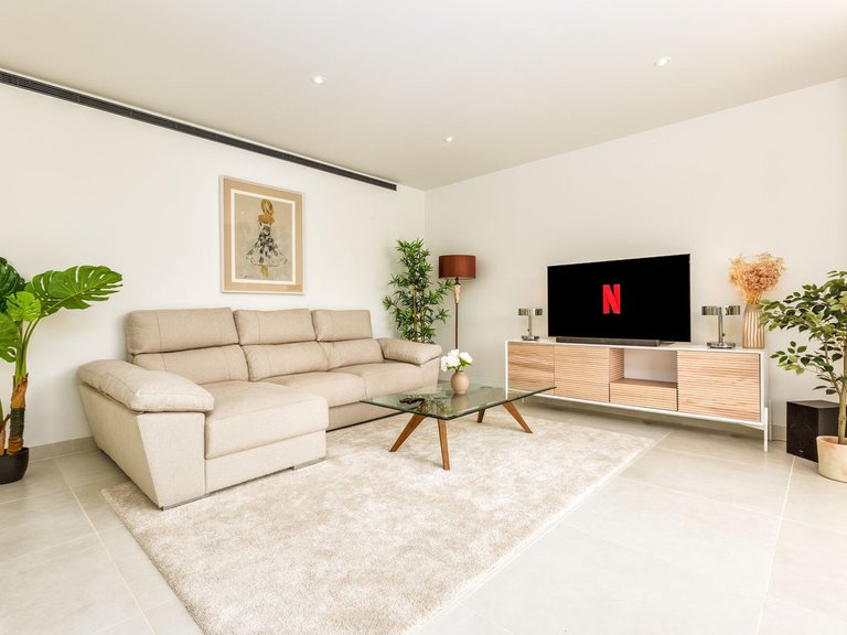 Apartment for Sale in Fuengirola, Malaga 4