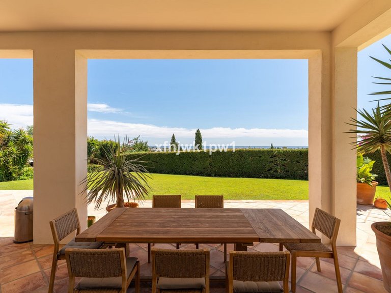 Villa for Sale in Benahavís, Malaga 12
