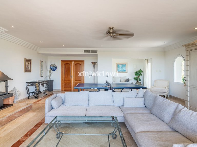Villa for Sale in Benahavís, Malaga 26