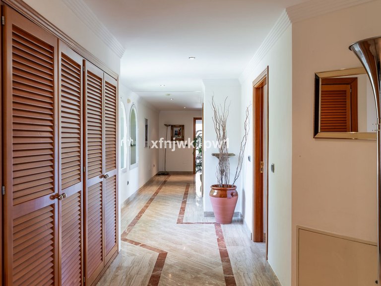 Villa for Sale in Benahavís, Malaga 29