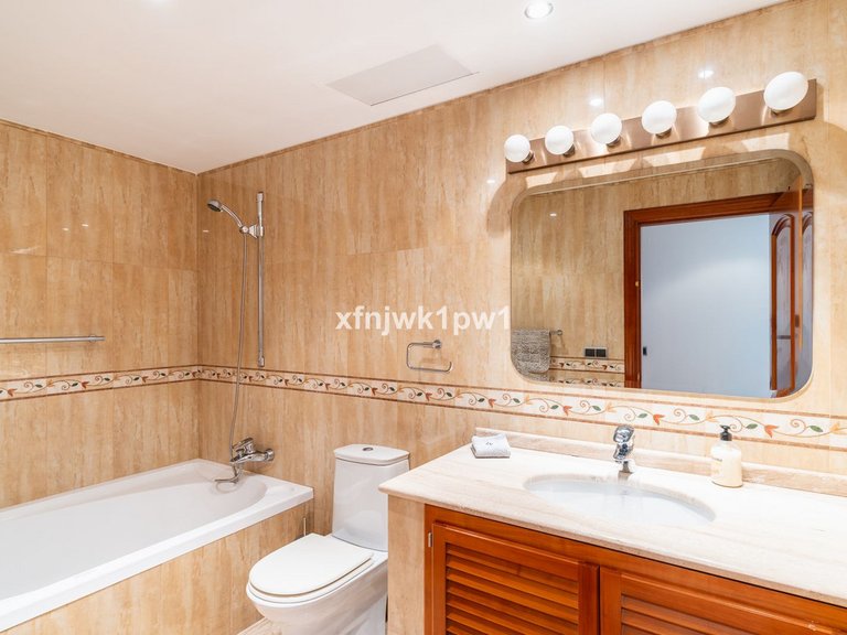 Villa for Sale in Benahavís, Malaga 39