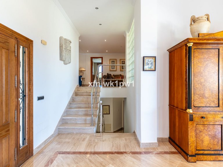 Villa for Sale in Benahavís, Malaga 41