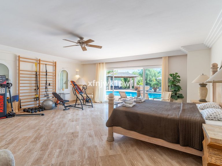 Villa for Sale in Benahavís, Malaga 47