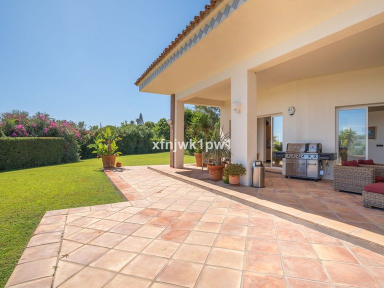Villa for Sale in Benahavís, Malaga 51