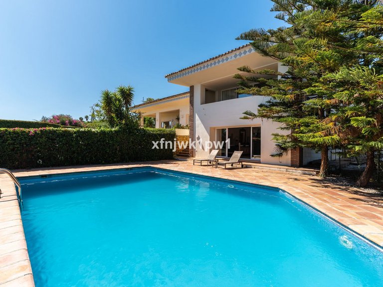 Villa for Sale in Benahavís, Malaga 6