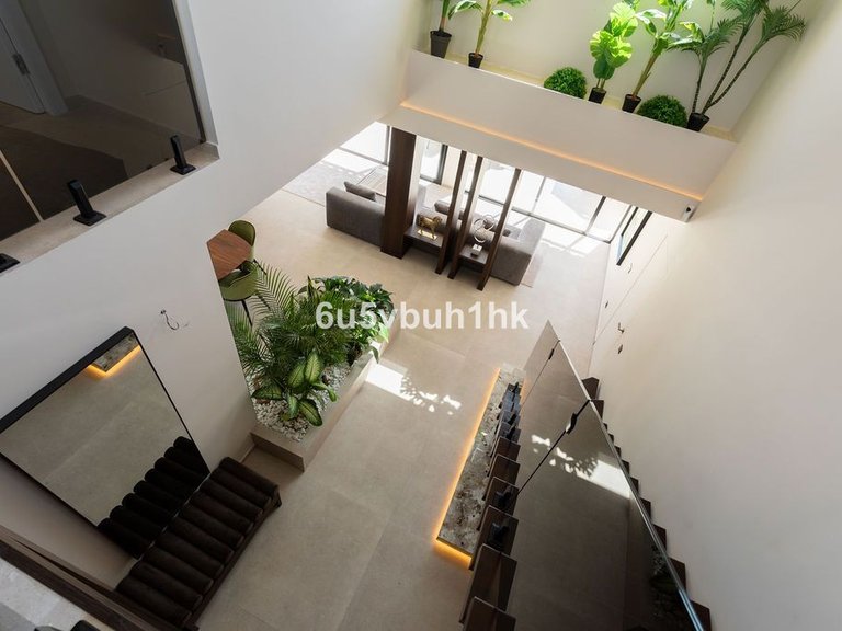 Villa for Sale in Benahavís, Malaga 18