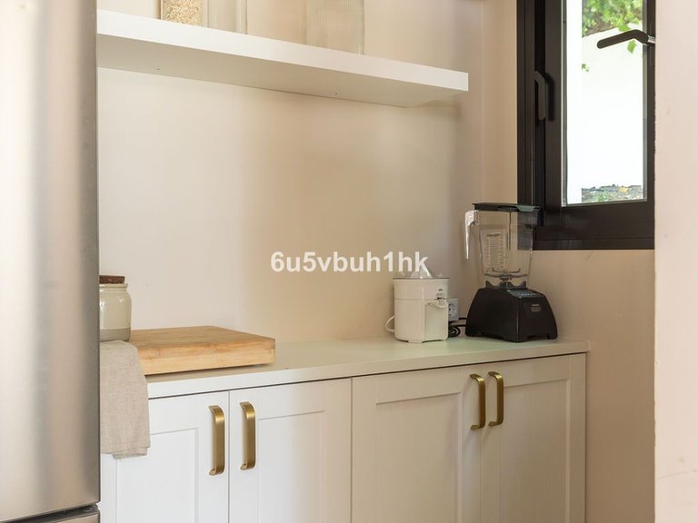 Villa for Sale in Benahavís, Malaga 37