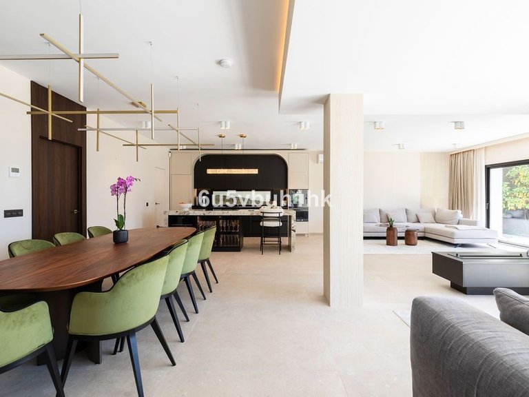 Villa for Sale in Benahavís, Malaga 4