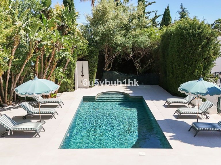 Villa for Sale in Benahavís, Malaga 46