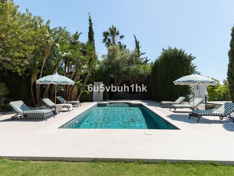 Villa for Sale in Benahavís, Malaga 47