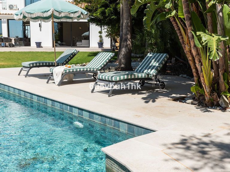Villa for Sale in Benahavís, Malaga 49