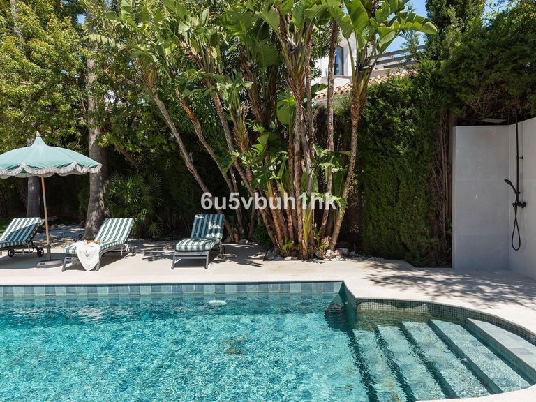 Villa for Sale in Benahavís, Malaga 50