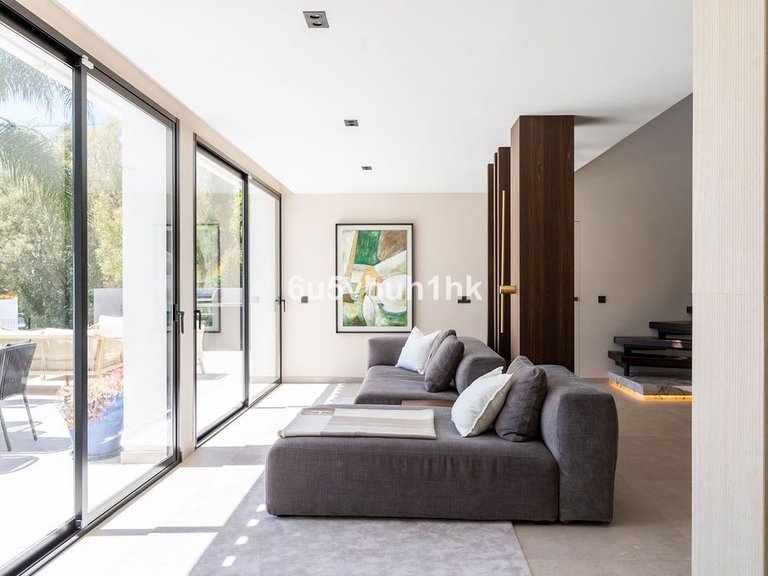 Villa for Sale in Benahavís, Malaga 9