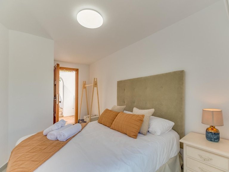 Villa for Sale in Nueva Andalucía, Malaga 21