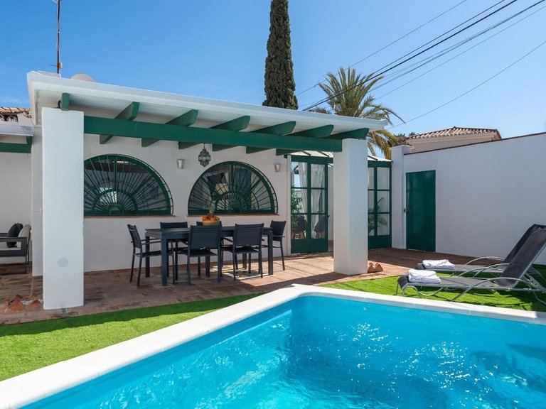 Villa for Sale in Nueva Andalucía, Malaga 40