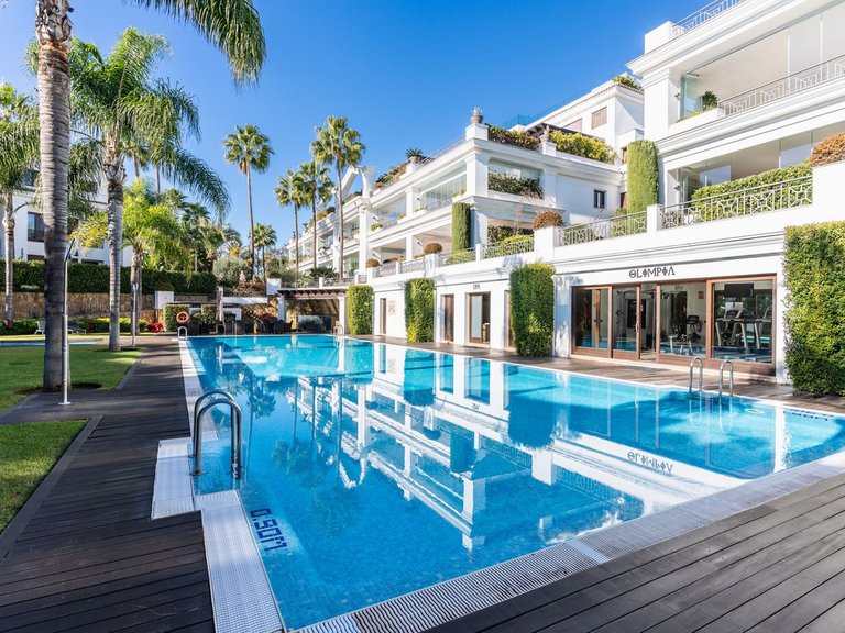 Apartment for Sale in Estepona, Malaga 16