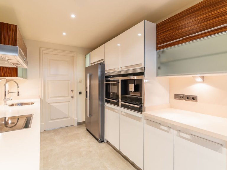 Apartment for Sale in Estepona, Malaga 3